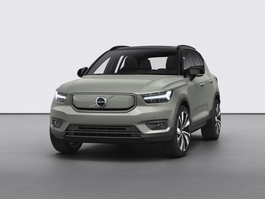  Volvo XC40 Recharge P8 AWD 2019 года  (WW) (фото 11 из 34)